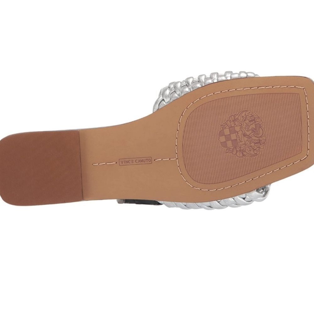 Vince Camuto Arissa Woven Flat Sandal in Pewter. SZ 6.5M - Picture 4 of 10
